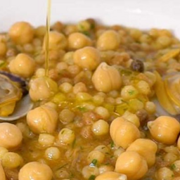 ZUPPA DI CECI E VONGOLE